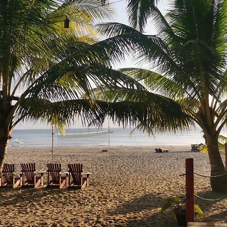 Sulu Sunset Beach Resort Nauhang Экстерьер фото