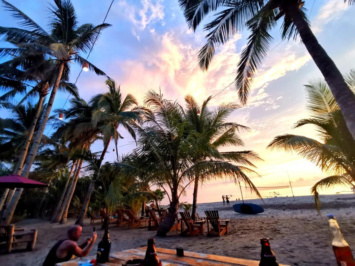 Sulu Sunset Beach Resort Nauhang Экстерьер фото